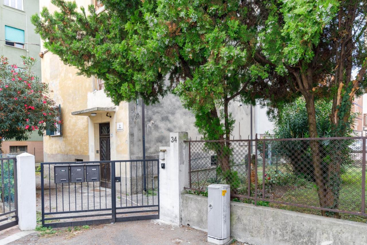 Gozzi House - Comoda Casa - Free Parking - Easy To Venice! Mestre Esterno foto