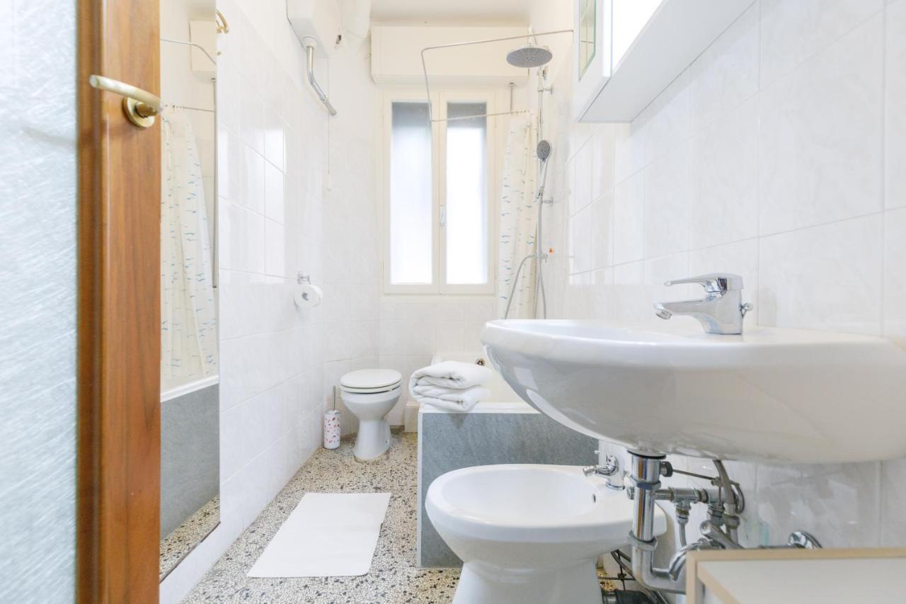 Gozzi House - Comoda Casa - Free Parking - Easy To Venice! Mestre Esterno foto