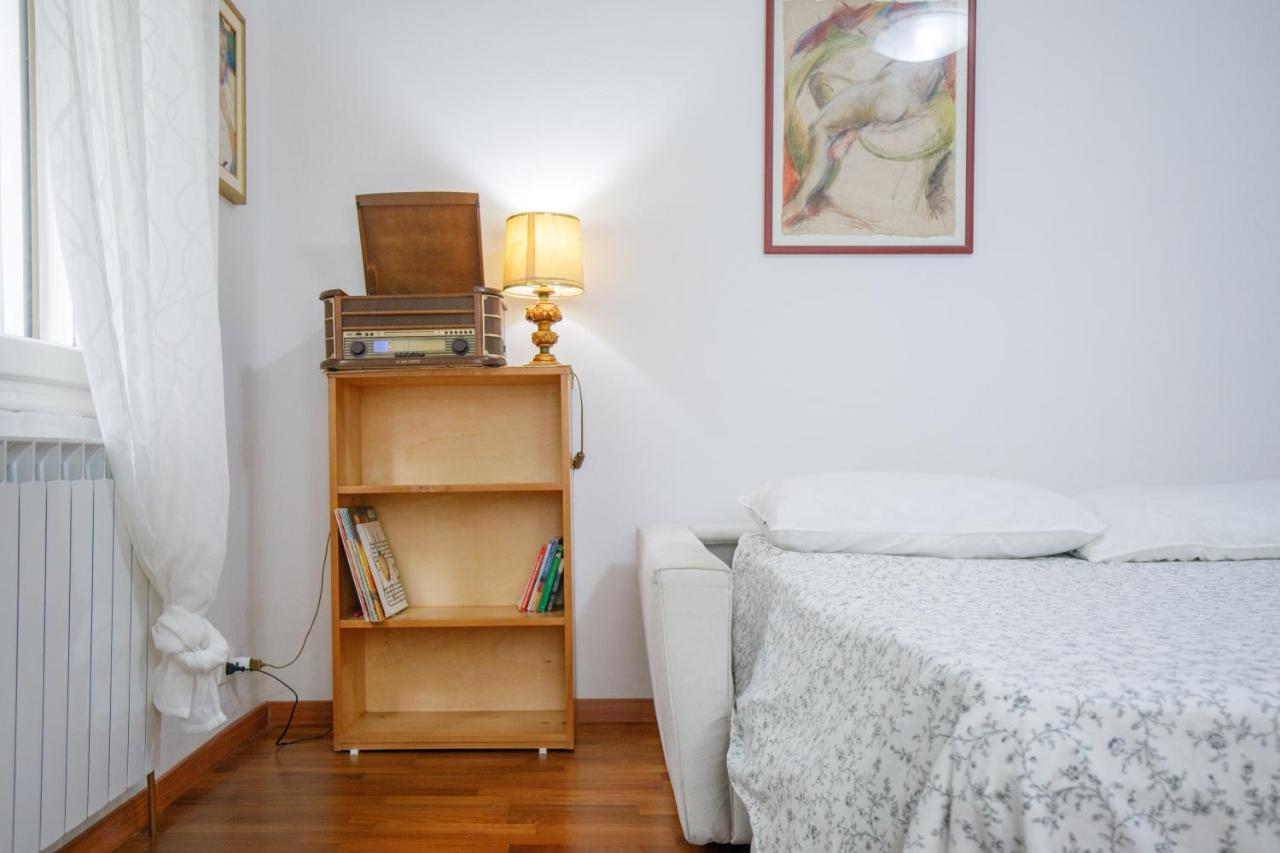 Gozzi House - Comoda Casa - Free Parking - Easy To Venice! Mestre Esterno foto