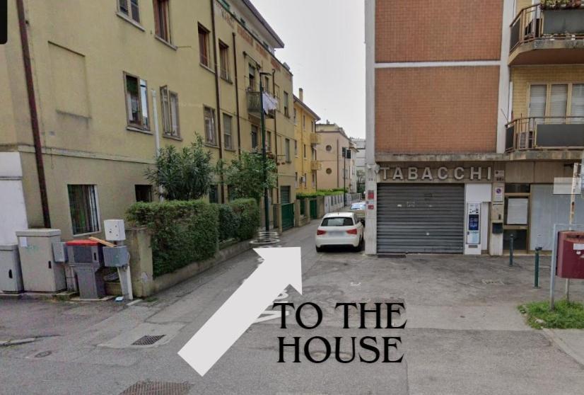 Gozzi House - Comoda Casa - Free Parking - Easy To Venice! Mestre Esterno foto